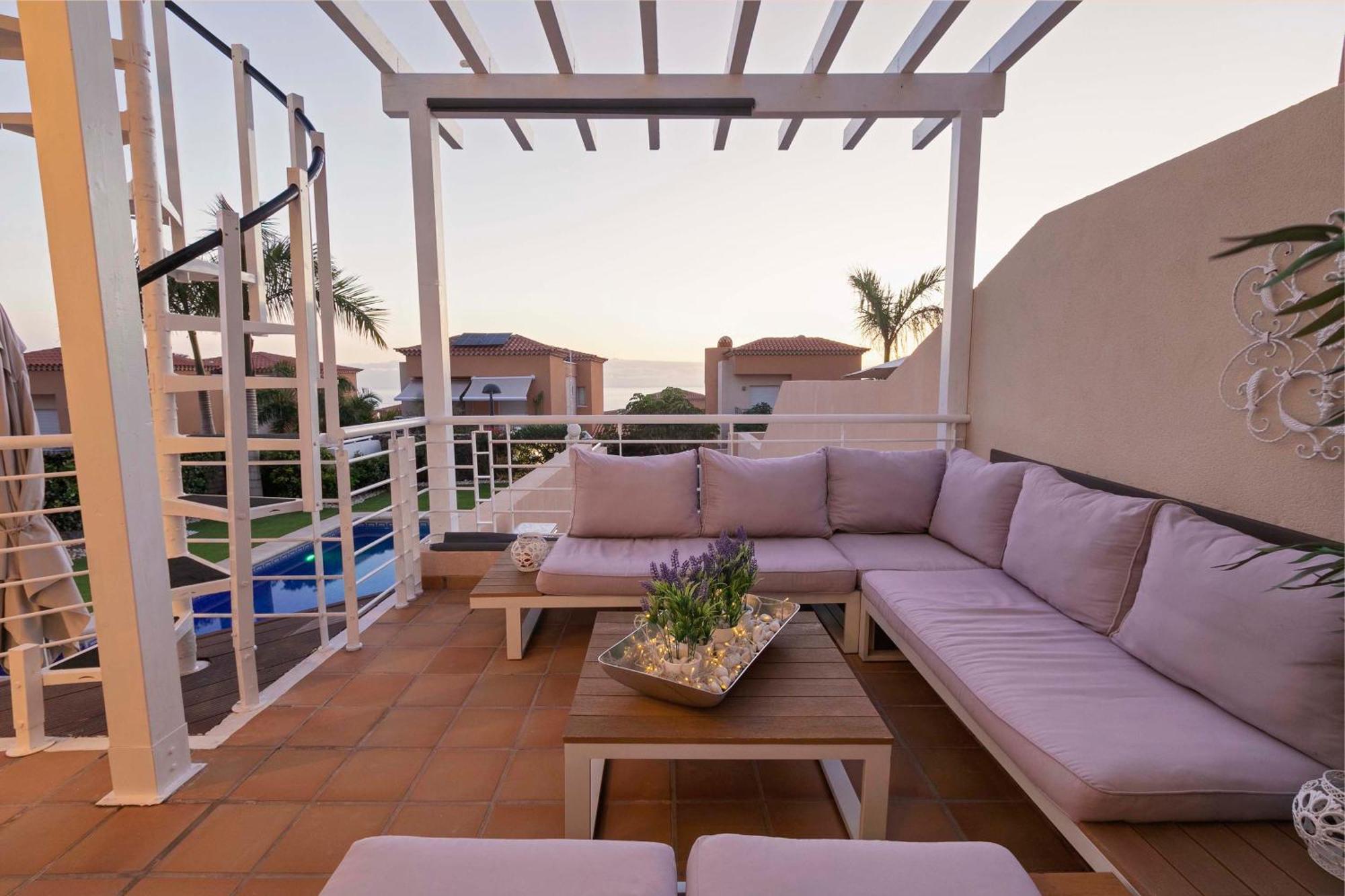 My Island Escape - Sea Views - Private Pool, Sauna 圣地亚哥港 外观 照片
